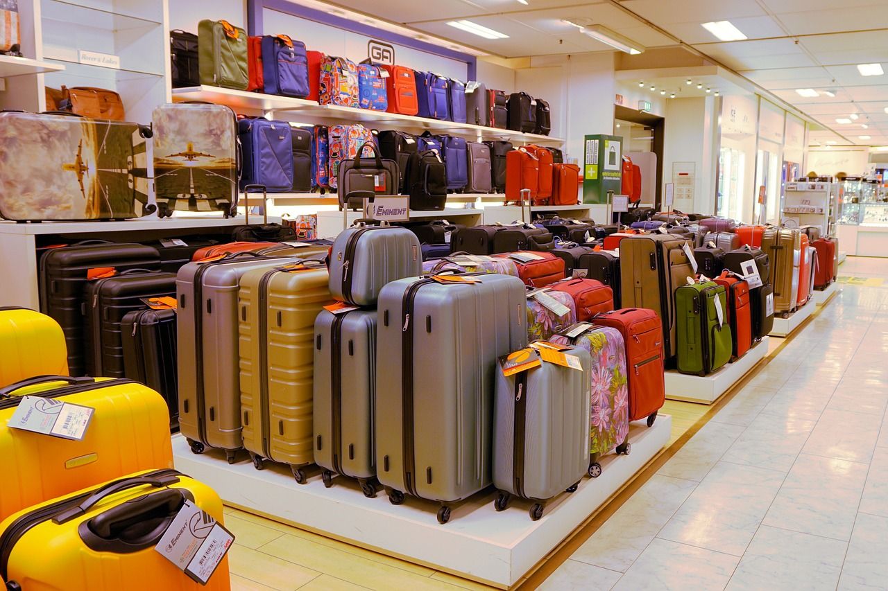 Jak wybrać odpowiednią walizkę do samolotu?