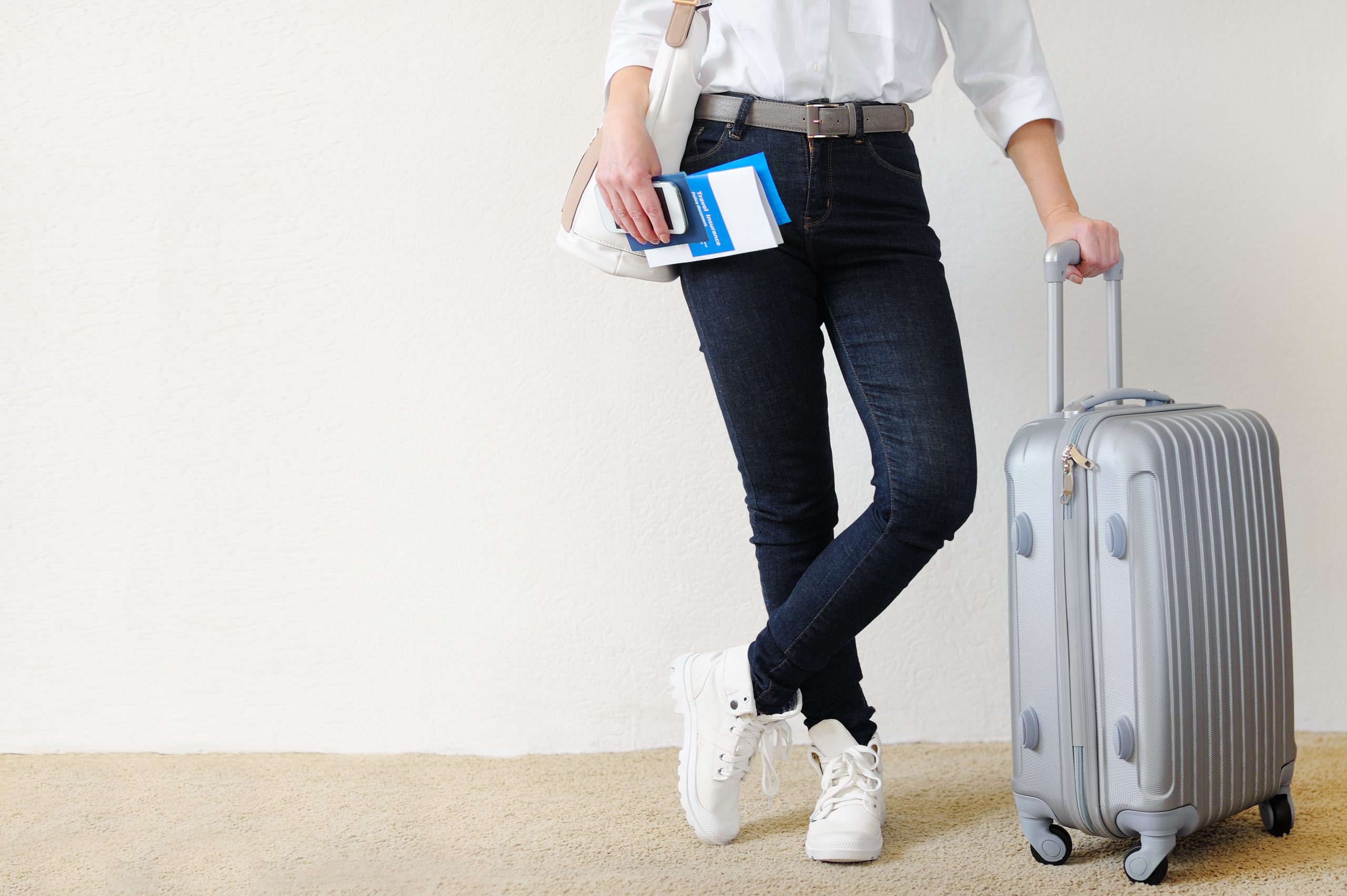 Przeglądaj oferty na walizki na kółkach – najlepszy towarzysz podróżnika!